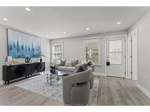 1904 Westcott, Windsor, ON 