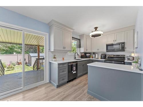 464 Oak, Windsor, ON 