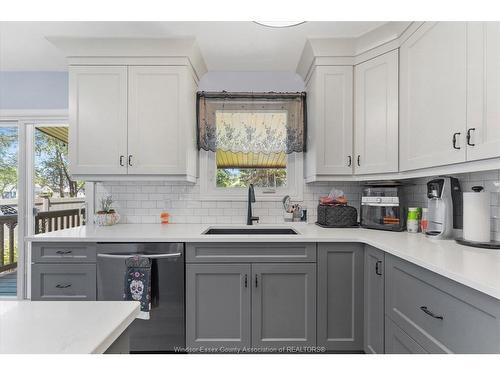 464 Oak, Windsor, ON 
