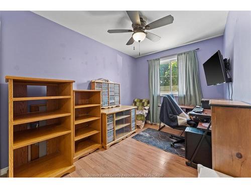 464 Oak, Windsor, ON 