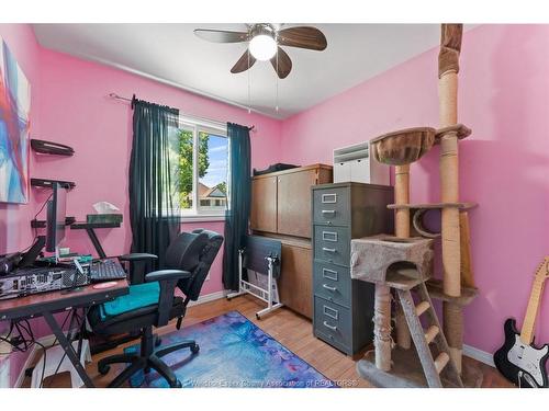 464 Oak, Windsor, ON 