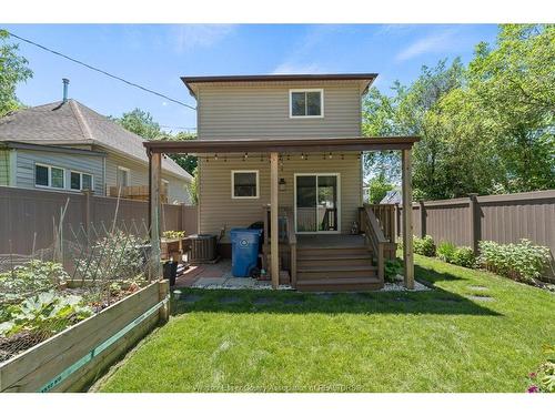 464 Oak, Windsor, ON 