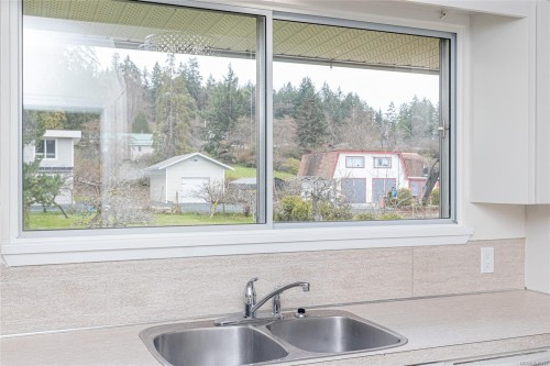 1476 Tatlo Rd, Crofton, BC 