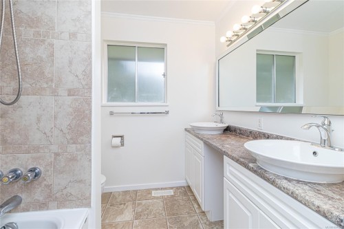 1476 Tatlo Rd, Crofton, BC 