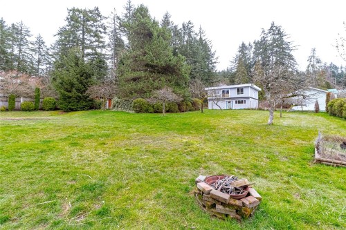 1476 Tatlo Rd, Crofton, BC 