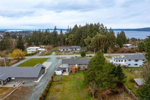 1476 Tatlo Rd, Crofton, BC 