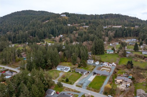 1476 Tatlo Rd, Crofton, BC 