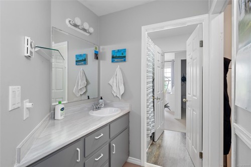 1250 Kathleen Dr, Duncan, BC 