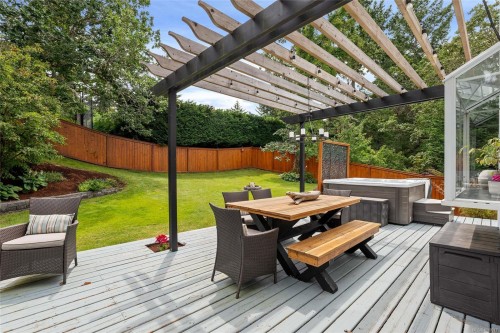 1250 Kathleen Dr, Duncan, BC 