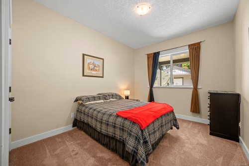 641 Colby Rd, Comox, BC 