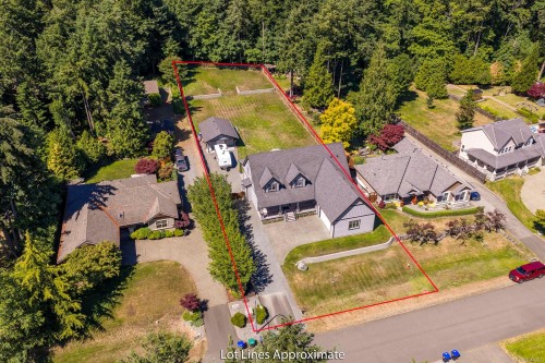 641 Colby Rd, Comox, BC 