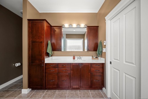 641 Colby Rd, Comox, BC 