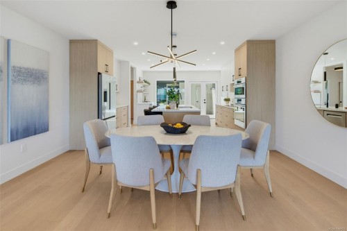 #16-2330 Harbour Rd, Sidney, BC 
