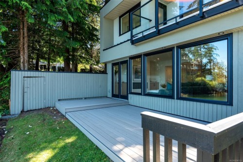 #16-2330 Harbour Rd, Sidney, BC 