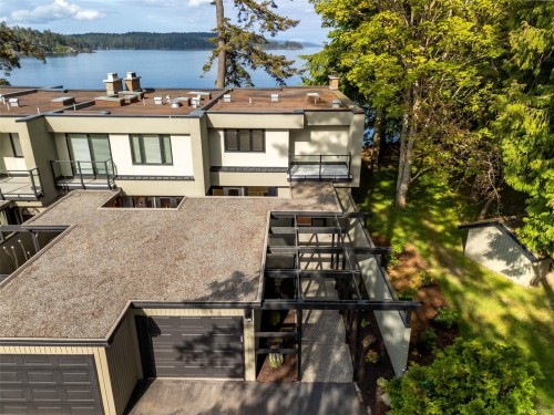 #16-2330 Harbour Rd, Sidney, BC 