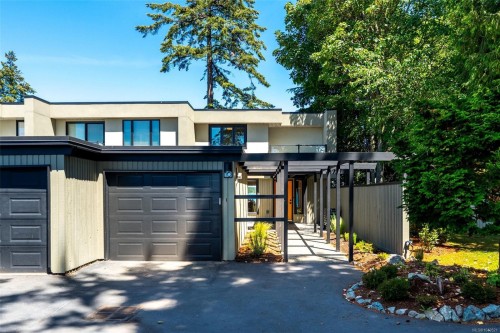 #16-2330 Harbour Rd, Sidney, BC 
