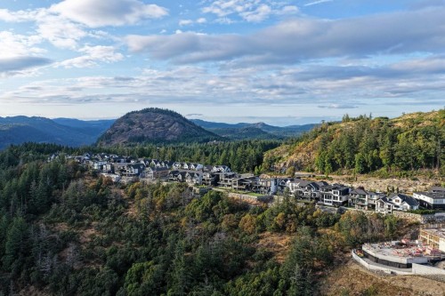 1424 Pinehurst Pl, Langford, BC 