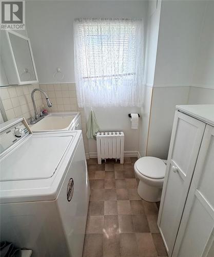 3 Willow Road, Grand Falls - Windsor, NL - Indoor Photo Showing Laundry Room