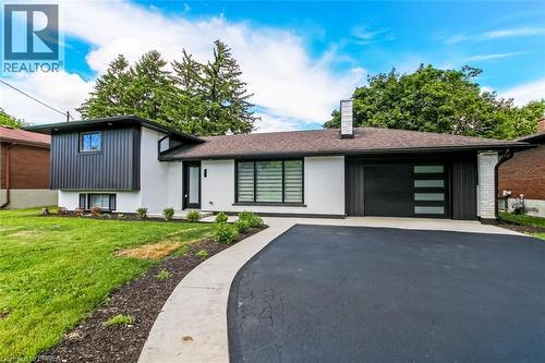 22 KENSINGTON Avenue  Brantford, ON N3R 3N7