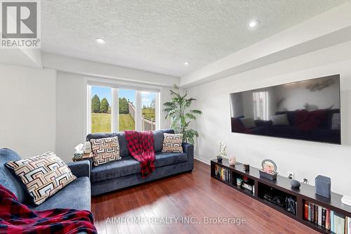 205 Huck Crescent, Kitchener, ON 