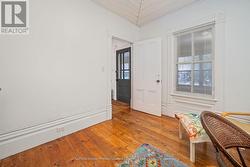 Access from front door is ideal for home business - 