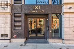 181 JAMES Street N Unit# 807  Hamilton, ON L8R 2K9