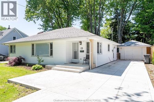15 O'Brien Drive, Chatham, ON 
