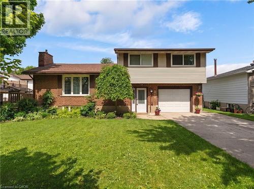 218 Arris Crescent, Mitchell, ON 