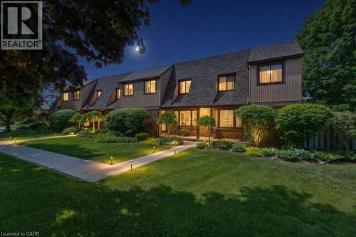 279 SANDOWNE Drive Unit# 2  Waterloo, ON N2K 2C1