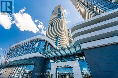 3202 - 225 COMMERCE STREET  Vaughan, ON L4K 0R1