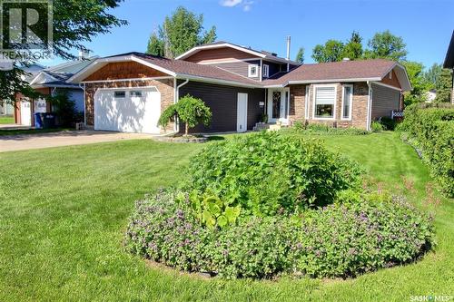 10 Pereverzoff PLACE  Prince Albert, SK S6X 1A5