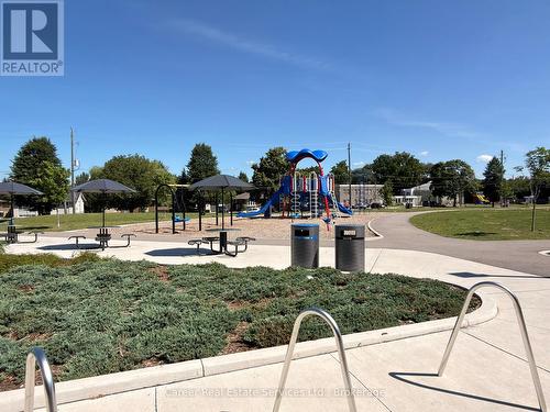 777 Chinook Path, Oshawa (Donevan), ON 