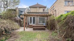 Spacious Yard - 