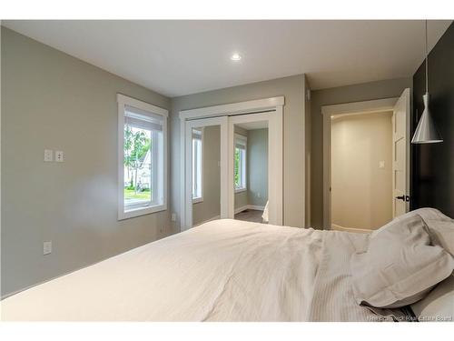 251 York St, Fredericton, NB 