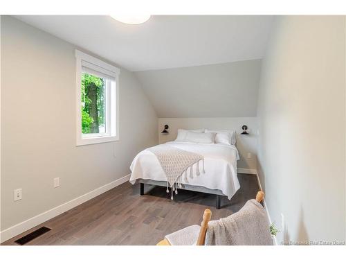 251 York St, Fredericton, NB 