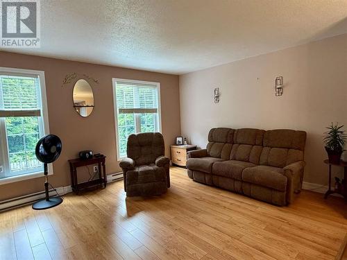 74 Frame Cres, Elliot Lake, ON 