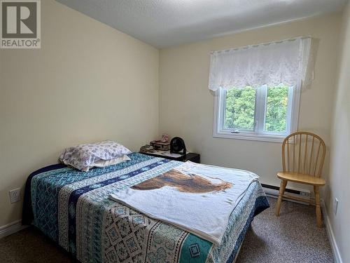 74 Frame Cres, Elliot Lake, ON 