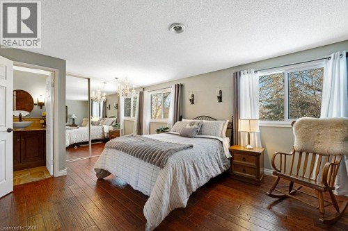 220 Salisbury Avenue Unit# 23, Cambridge, ON - Indoor Photo Showing Bedroom