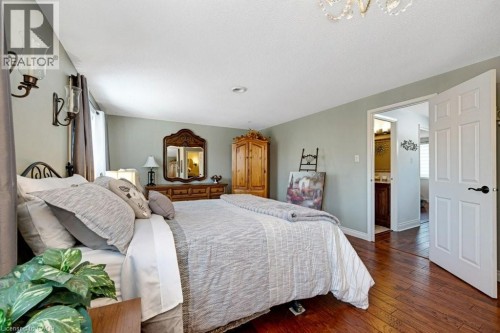 220 Salisbury Avenue Unit# 23, Cambridge, ON - Indoor Photo Showing Bedroom