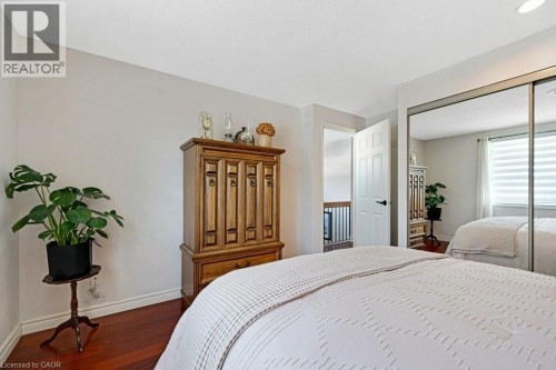 3rd Bedroom - 220 Salisbury Avenue Unit# 23, Cambridge, ON - Indoor Photo Showing Bedroom