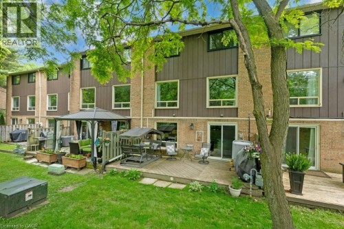 220 Salisbury Avenue Unit# 23, Cambridge, ON - Outdoor With Exterior