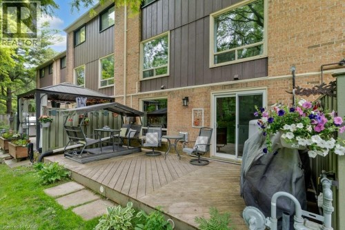 220 Salisbury Avenue Unit# 23, Cambridge, ON - Outdoor With Exterior