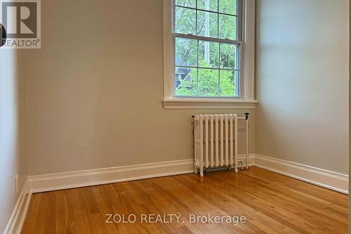 392 Piccadilly Avenue, Ottawa, ON 