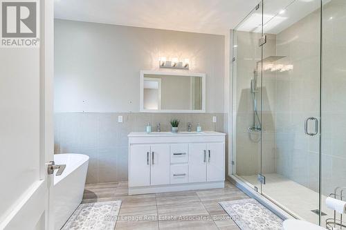 1071 Westmount Avenue, Mississauga, ON 