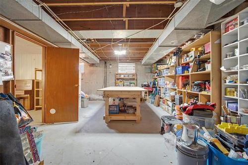 174 Seven Oaks Ave, Winnipeg, MB 