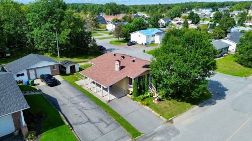 Front of Structure - 42 Rue Massicotte, Amos, QC 