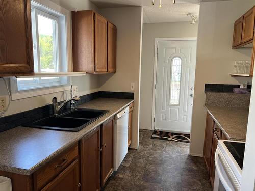 62 Hemlo Drive, Marathon, ON 