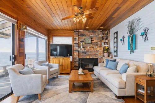 8719 West Coast Rd, Sooke, BC 