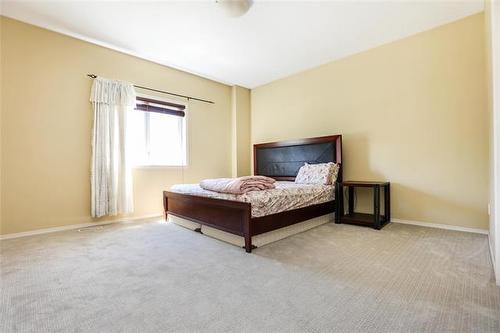 14 Charlottetown Rd, Winnipeg, MB 