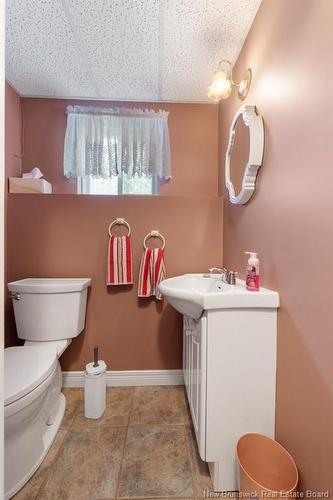 107 Olympic Cres, Moncton, NB 